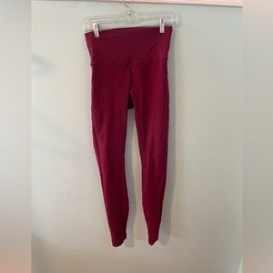 Size 6 Lululemon Wunder Under Leggings